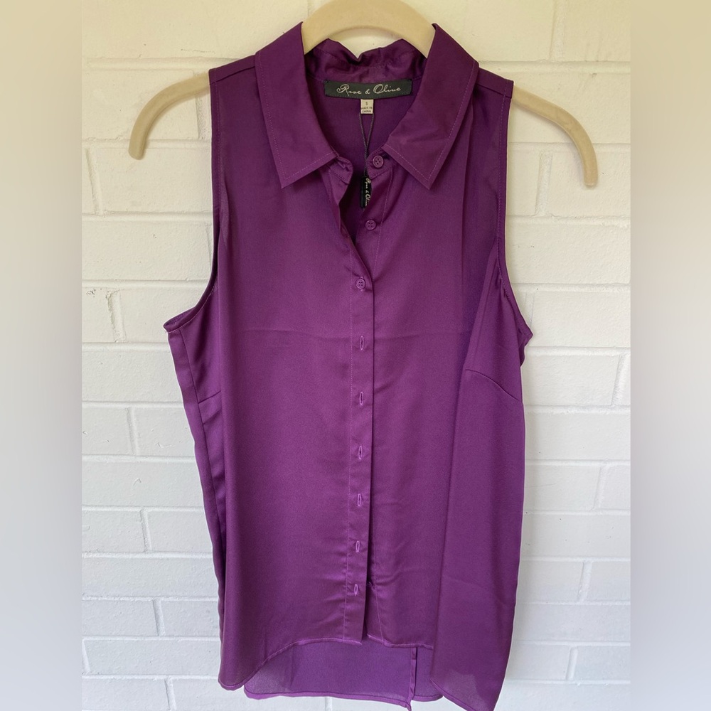 NWT ROSE & OLIVE sleeveless Buttoned Deep Purple Silky Top w/ Slit back Size S